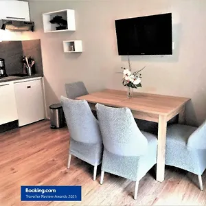 T2, Hypercentre, Calme, Terrasse, Parking Apartamento